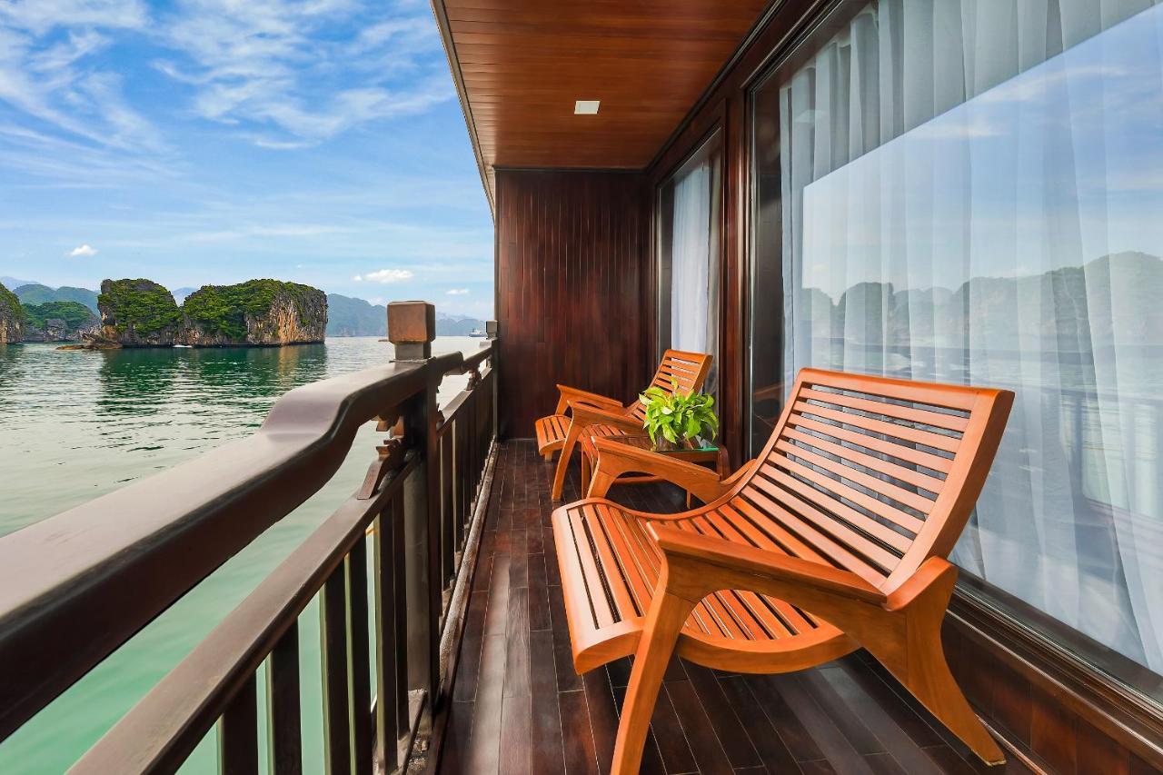 Hotel La Regina Legend Cruise Hạ Long Exterior foto