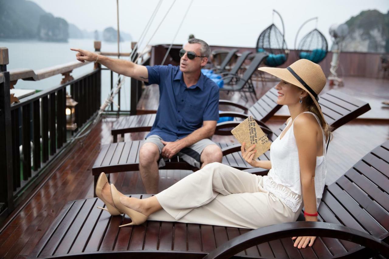Hotel La Regina Legend Cruise Hạ Long Exterior foto